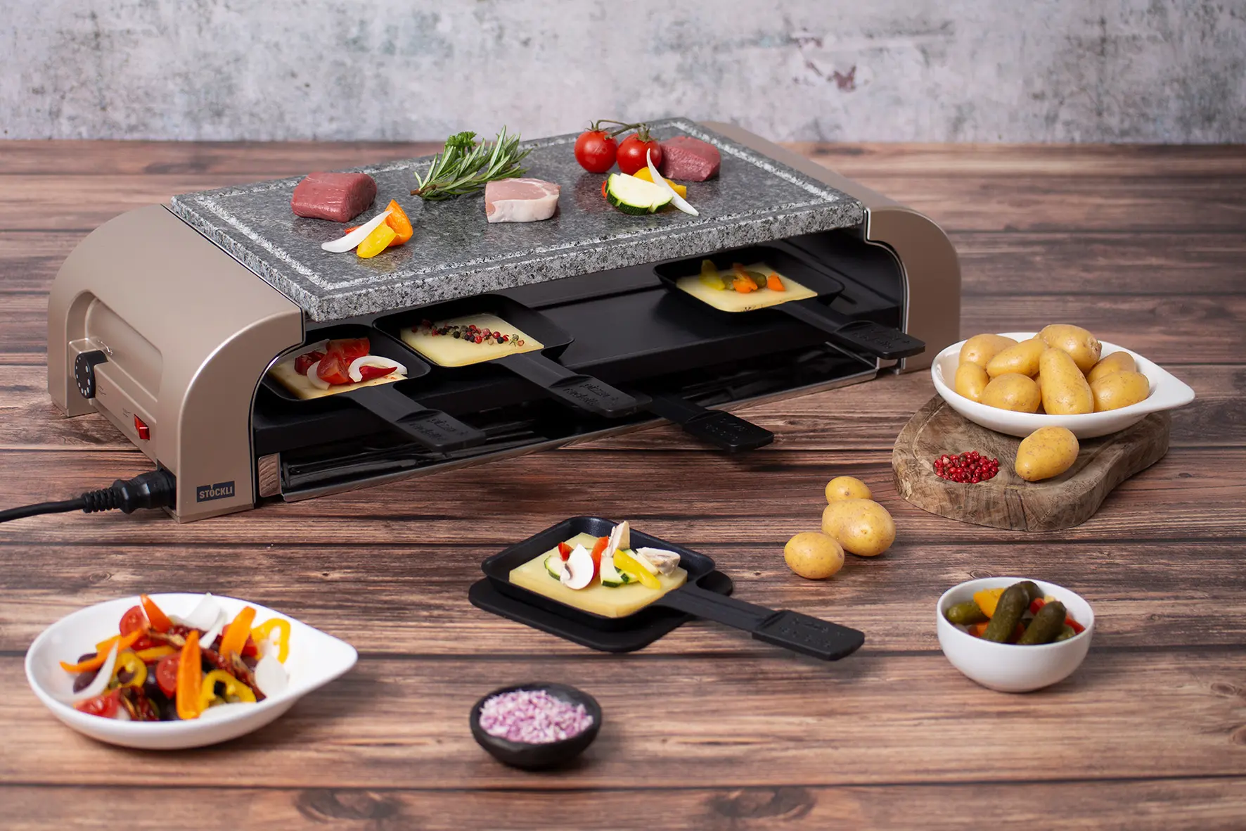 0028.085_e6_hotstone_grillplatte_zu_pizzagrill_for8